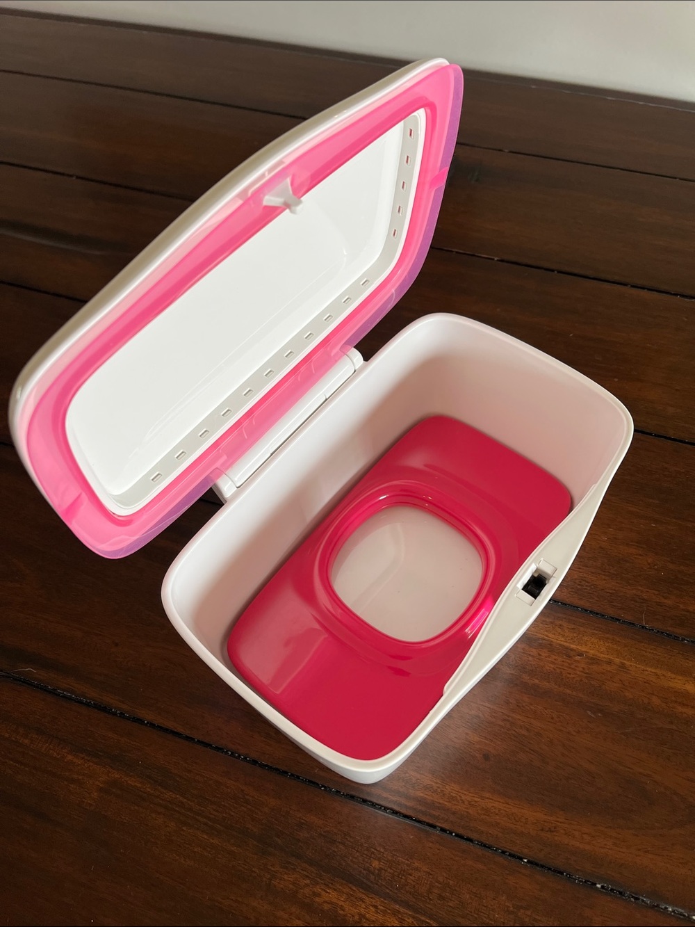OXO Tot Perfect Pull Wipes Dispenser - Picture 8 of 8